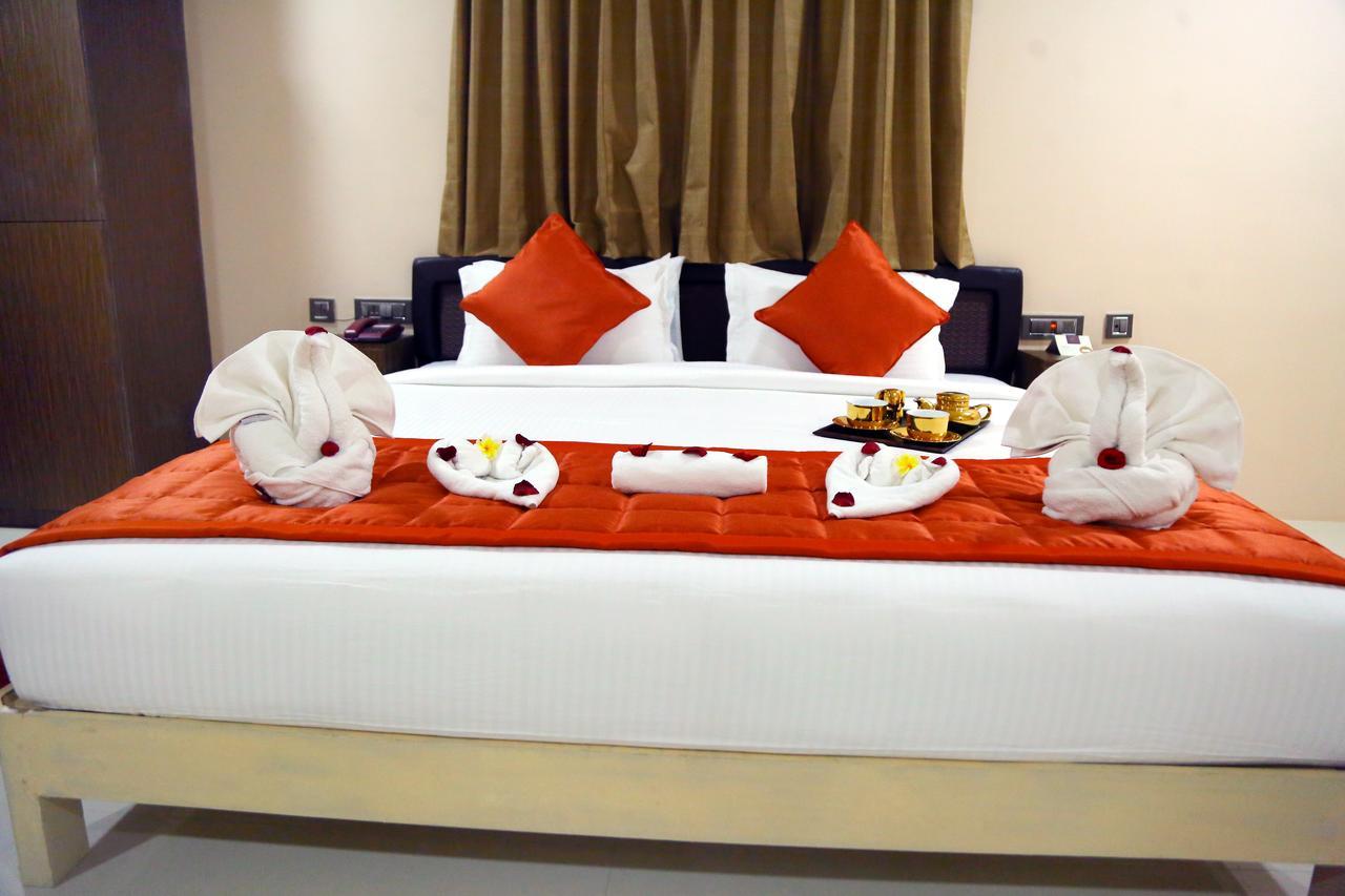 Hotel Athena